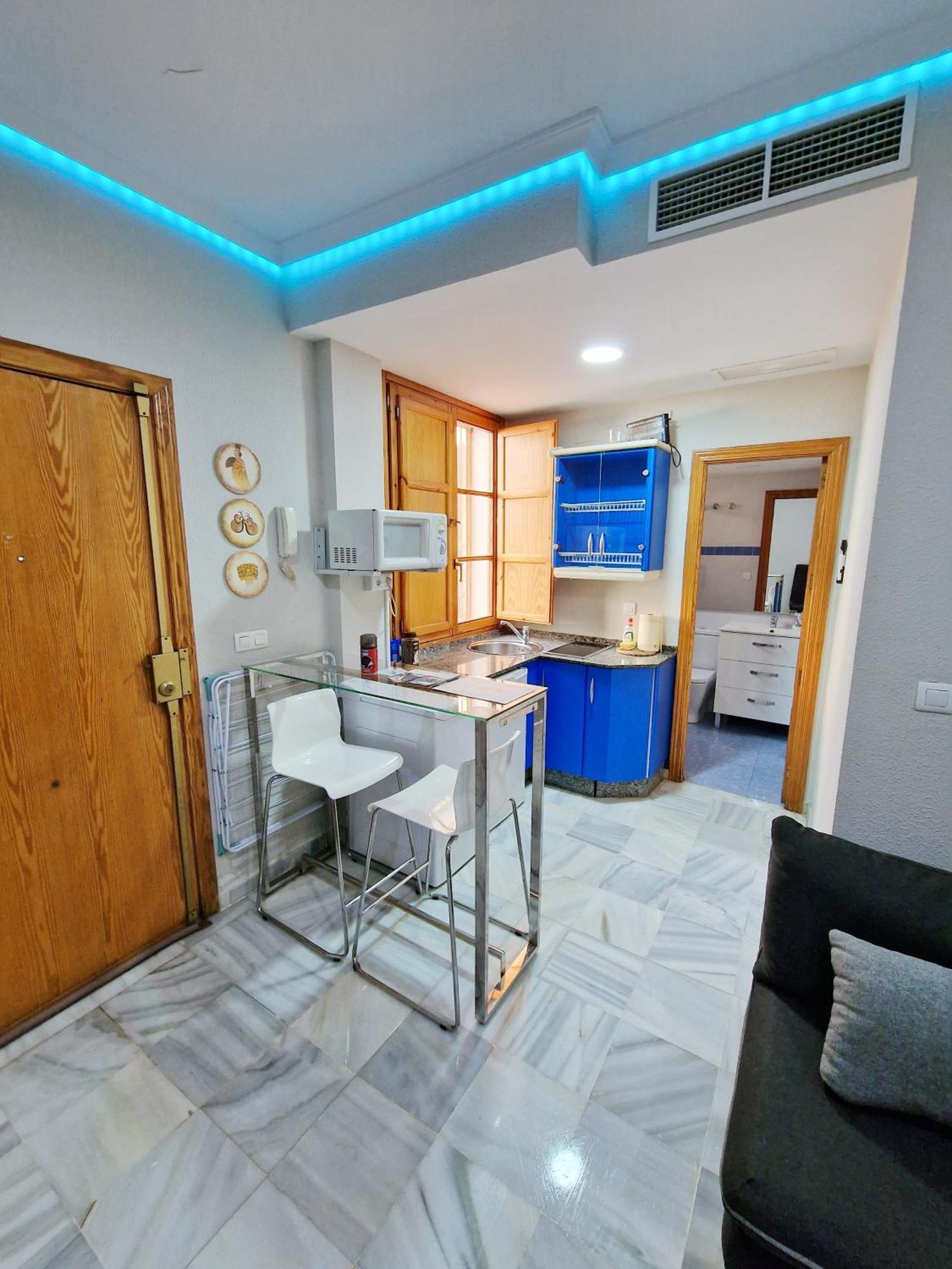 Apartamento Completo Plaza De Las Tendillas - Parking Privado - Alojamientos El Duque Кордова Екстер'єр фото